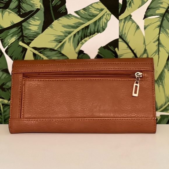 Guess wallet - Picture 3 of 3